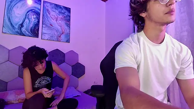 Snapshot of 2006_tgn chatting on 20, 11, 2025 2006 tgn online show from 20, 11, 2025