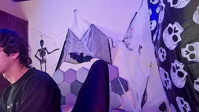 Snapshot of 2006_tgn chatting on 2, 11, 2025 2006 tgn online show from 2, 11, 2025