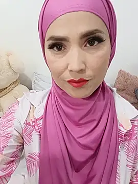 Snapshot of jamila_zair chatting on 22, 5, 2026 jamila zair online show from 22, 5, 2026