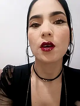 jamila zair online show from 4, 12, 2025