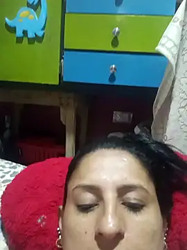 Titiss8921 online show from 27, 9, 2025