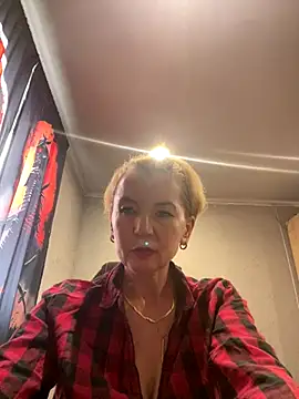 Snapshot of natasha251 chatting on 26, 10, 2025 natasha251 online show from 26, 10, 2025