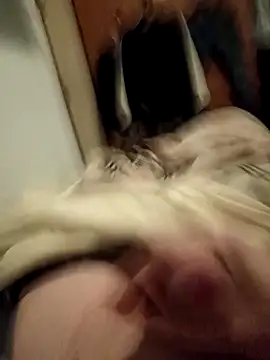 Empi19cm online show from 15, 12, 2025