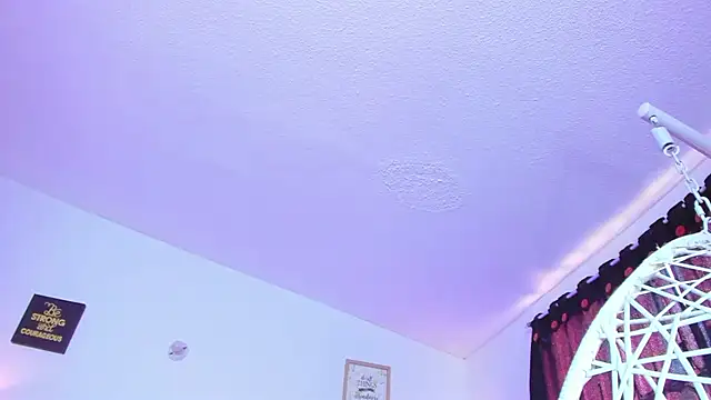 Lushy sweet online show from 12, 4, 2026