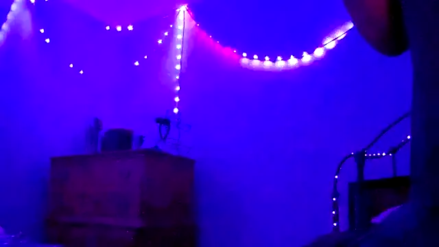 puddled wonderland online show from 26, 10, 2025