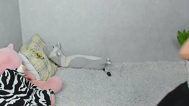 Snapshot of EileenMoores chatting on 6, 2, 2026 EileenMoores online show from 6, 2, 2026