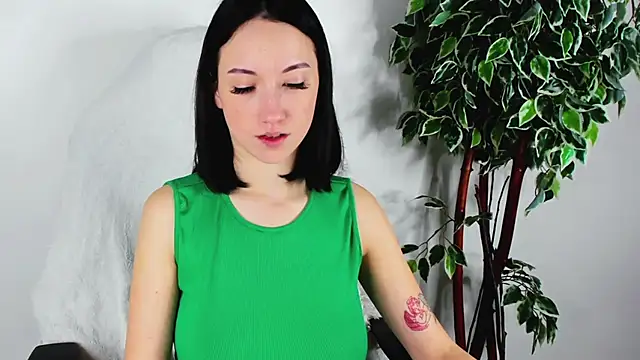 EileenMoores online show from 17, 10, 2025