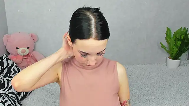 Snapshot of EileenMoores chatting on 5, 1, 2026 EileenMoores online show from 5, 1, 2026