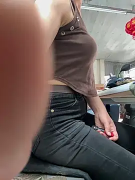 irina hana online show from 16, 4, 2026