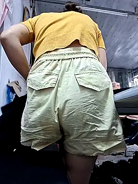 irina hana online show from 31, 10, 2025