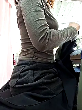 irina hana online show from 3, 2, 2026