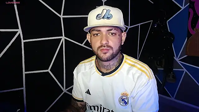 nicolastorres99 online show from 4, 11, 2025