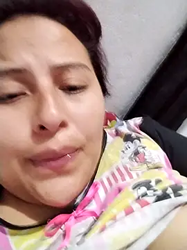 Snapshot of yelezia chatting on 8, 1, 2026 yelezia online show from 8, 1, 2026