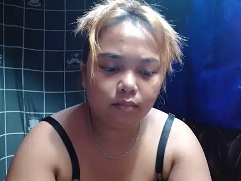 Snapshot of Hajaima chatting on 12, 11, 2025 Hajaima online show from 12, 11, 2025