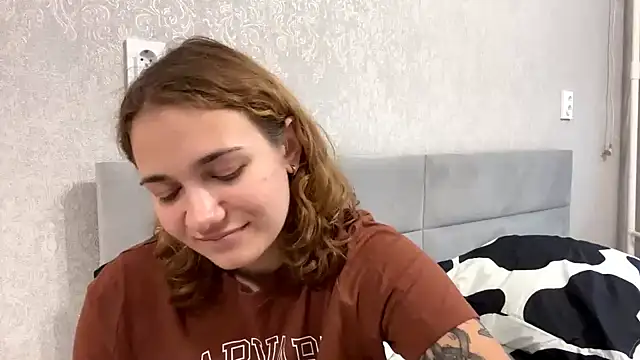 SunPunnyGirl online show from 20, 9, 2025