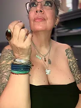 dieseldame1313 online show from 26, 2, 2026