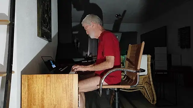 ewaldwillems99 online show from 7, 11, 2025