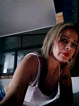 Snapshot of Alisson_Milf chatting on 1, 11, 2025 Alisson Milf online show from 1, 11, 2025