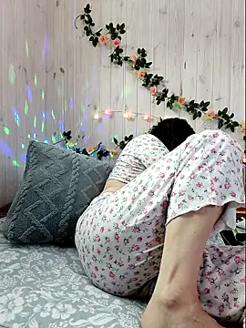 LitisiaLove4551 online show from 15, 2, 2026