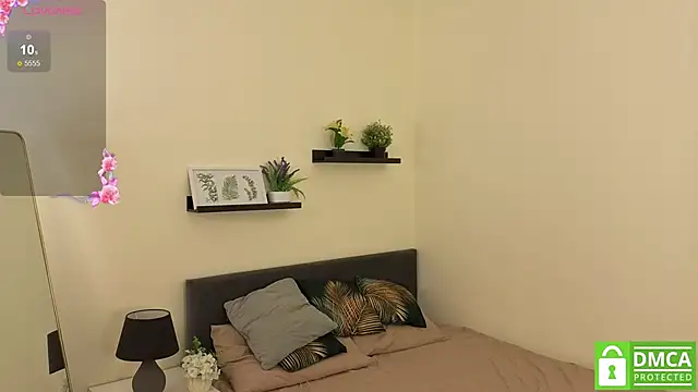 Bonnie Nunez online show from 19, 10, 2025