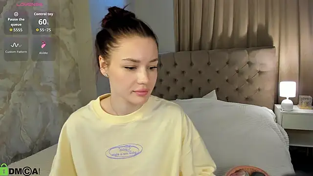 Snapshot of Aria_Mila chatting on 31, 5, 2026 Aria Mila online show from 31, 5, 2026
