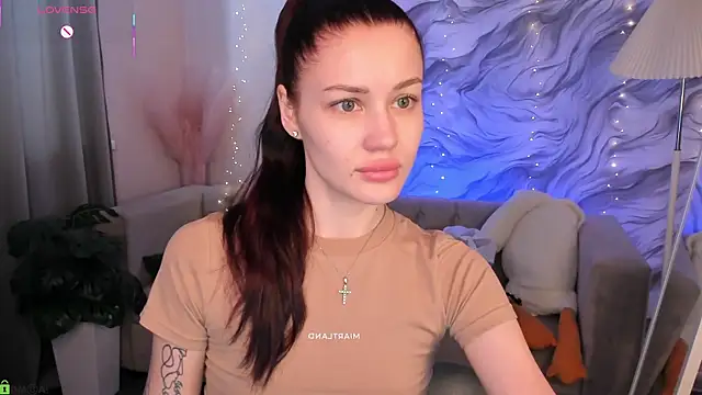 Snapshot of Aria_Mila chatting on 10, 5, 2026 Aria Mila online show from 10, 5, 2026