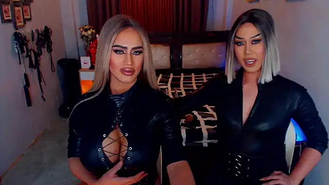 MystiqueQueen online show from 24, 10, 2025