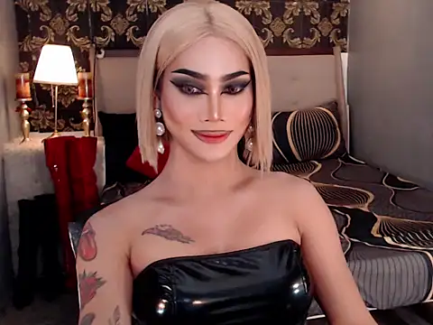 RhondaFlirtyDOM online show from 5, 2, 2026