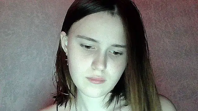 SweetLoraa online show from 3, 11, 2025