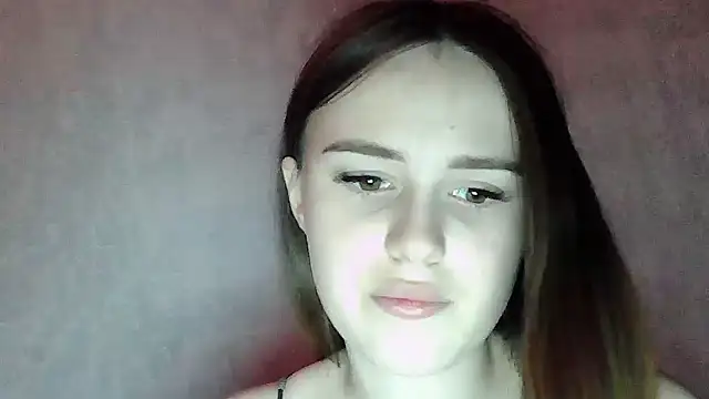 SweetLoraa online show from 15, 2, 2026