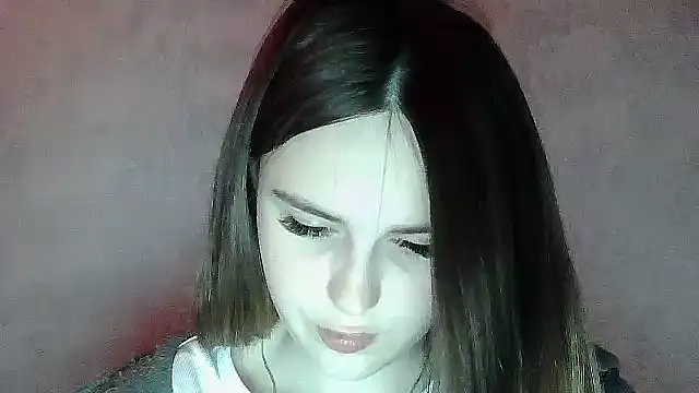 SweetLoraa online show from 14, 5, 2026