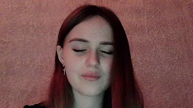 SweetLoraa online show from 19, 12, 2025