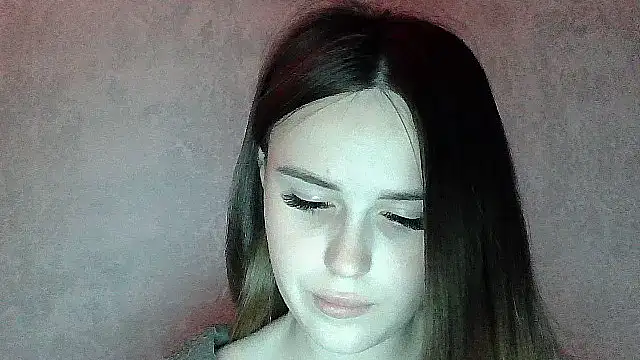 SweetLoraa online show from 9, 5, 2026