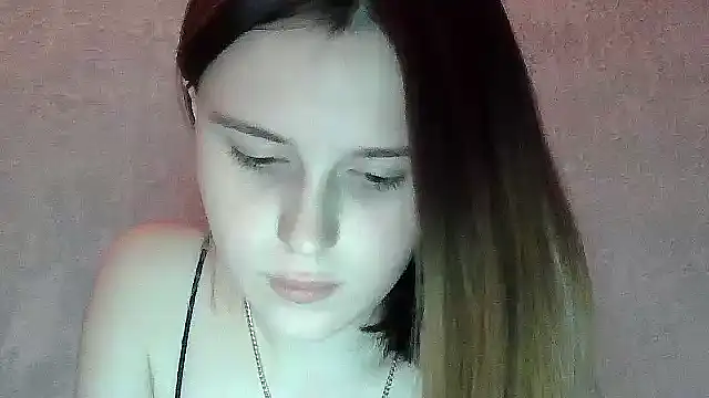 SweetLoraa online show from 30, 10, 2025