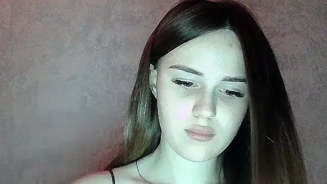 SweetLoraa online show from 20, 5, 2026