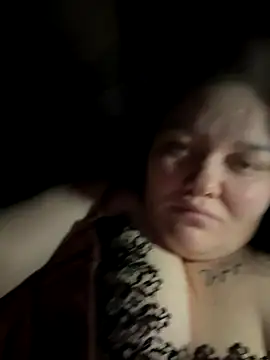 SunnyLeila2101 online show from 2, 12, 2025