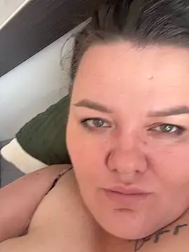 SunnyLeila2101 online show from 17, 9, 2025