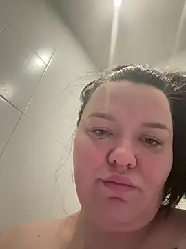 SunnyLeila2101 online show from 25, 3, 2026