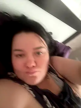 Snapshot of SunnyLeila2101 chatting on 12, 11, 2025 SunnyLeila2101 online show from 12, 11, 2025