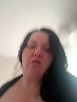 Snapshot of SunnyLeila2101 chatting on 15, 11, 2025 SunnyLeila2101 online show from 15, 11, 2025