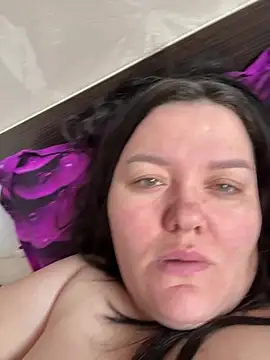 SunnyLeila2101 online show from 16, 3, 2026