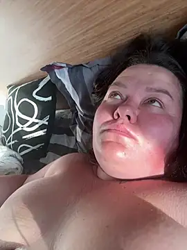 SunnyLeila2101 online show from 28, 6, 2026