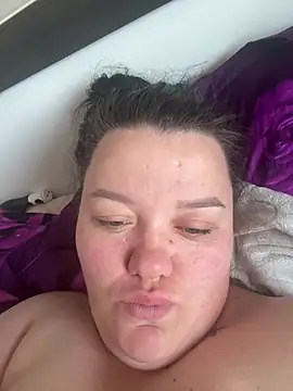 SunnyLeila2101 online show from 19, 5, 2026