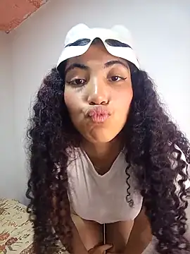 Snapshot of Morenpeka chatting on 9, 10, 2025 Morenpeka online show from 9, 10, 2025