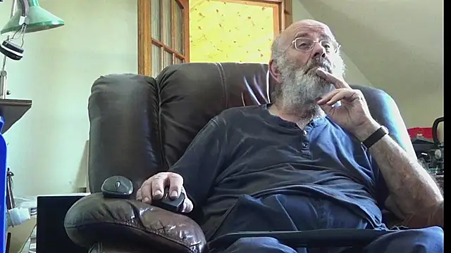 Snapshot of janzer13 chatting on 22, 7, 2026 janzer13 online show from 22, 7, 2026
