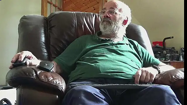 Snapshot of janzer13 chatting on 30, 6, 2026 janzer13 online show from 30, 6, 2026