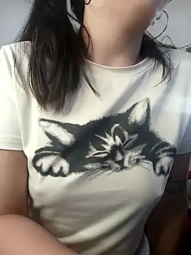 Maia 0 online show from 19, 10, 2025