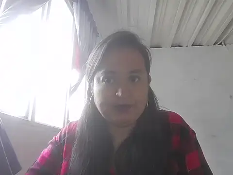 RosaPretty online show from 5, 10, 2025