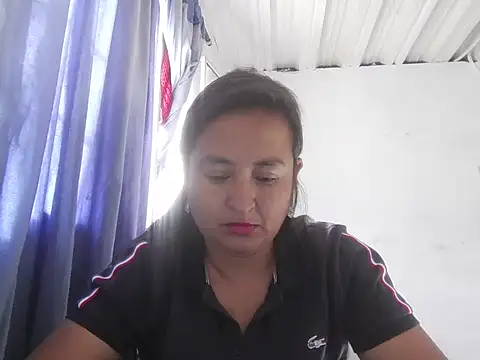 RosaPretty online show from 4, 10, 2025