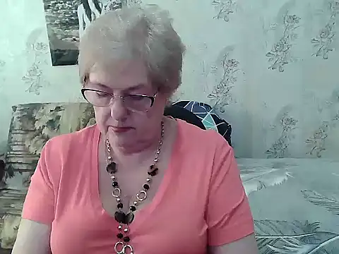 Snapshot of Renata62011 chatting on 2, 6, 2026 Renata62011 online show from 2, 6, 2026